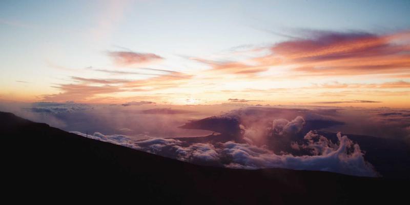 太平洋秘境疗愈之旅：解锁斐济瑜伽静修、巴厘岛灵修与夏威夷洛米洛米按摩的终极海岛度假体验